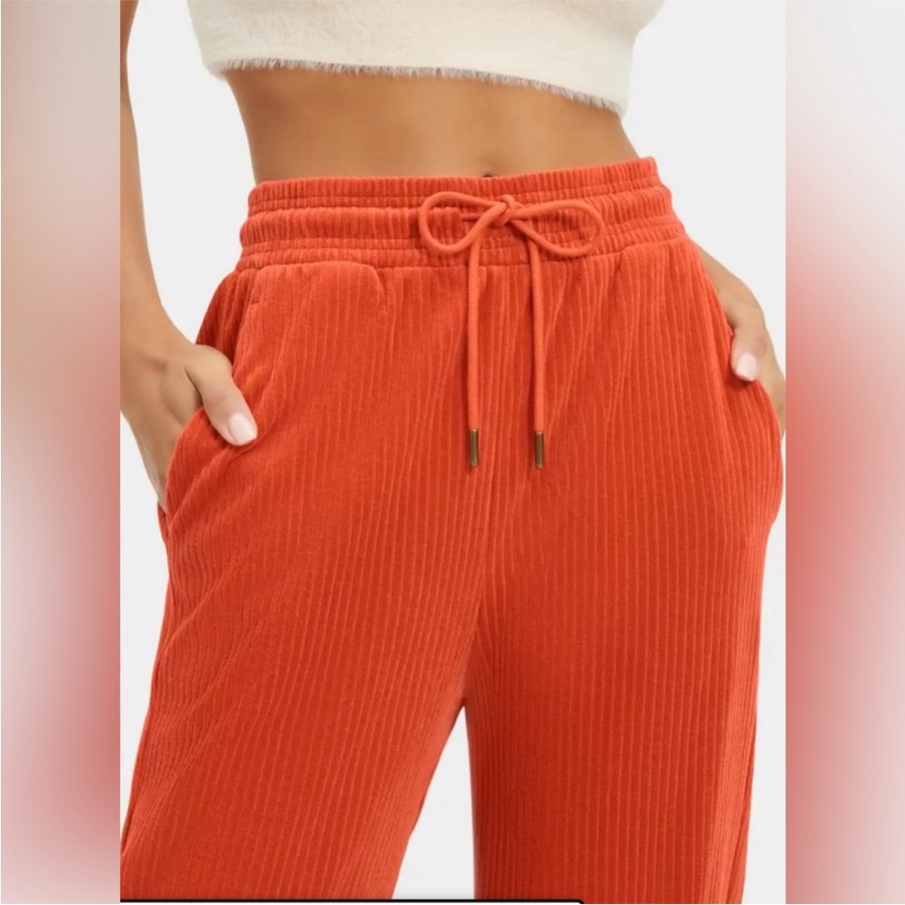 Ugg Orange Corduroy Set - Picture 13 of 13
